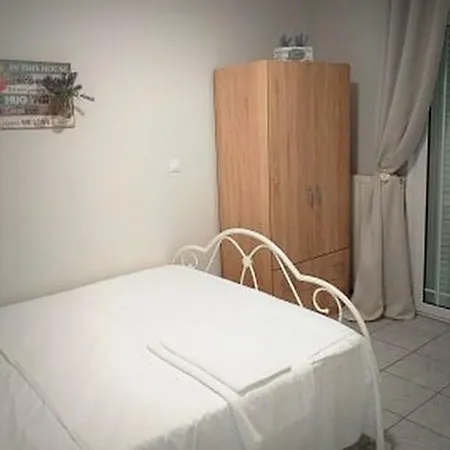 Maisonette In Eretria's Center * Erétria